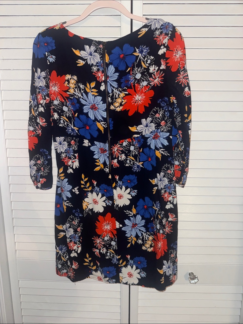 Old Navy Women's Navy Floral Shift Dress - Blue, Red & White - Picture 5 of 5